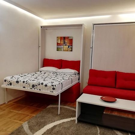 Apartament Lola 1 Belgrad Zewnętrze zdjęcie